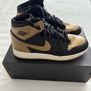 Nike Air Jordan MVP High-Top Sneakers in Black and Gold
